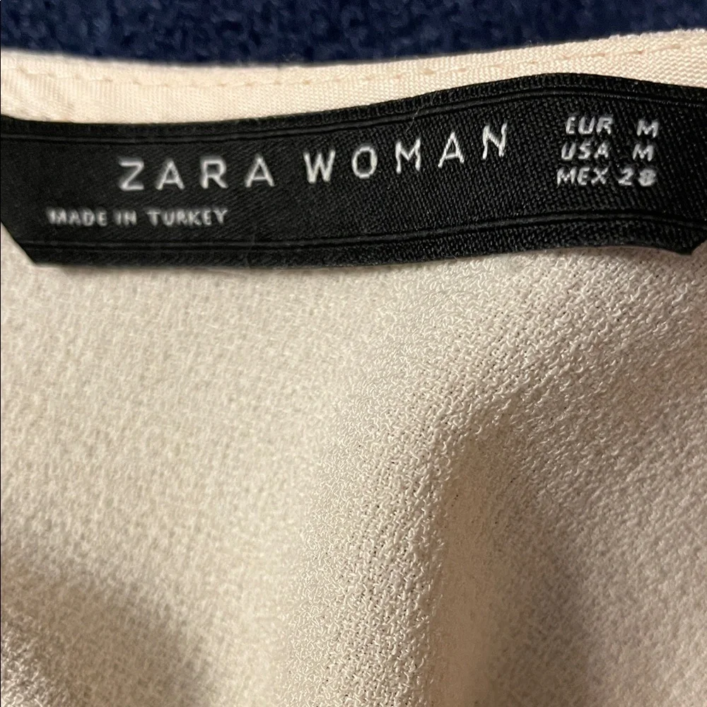 Zara Cream Lace Women's Top size medium - Picture 6 of 6